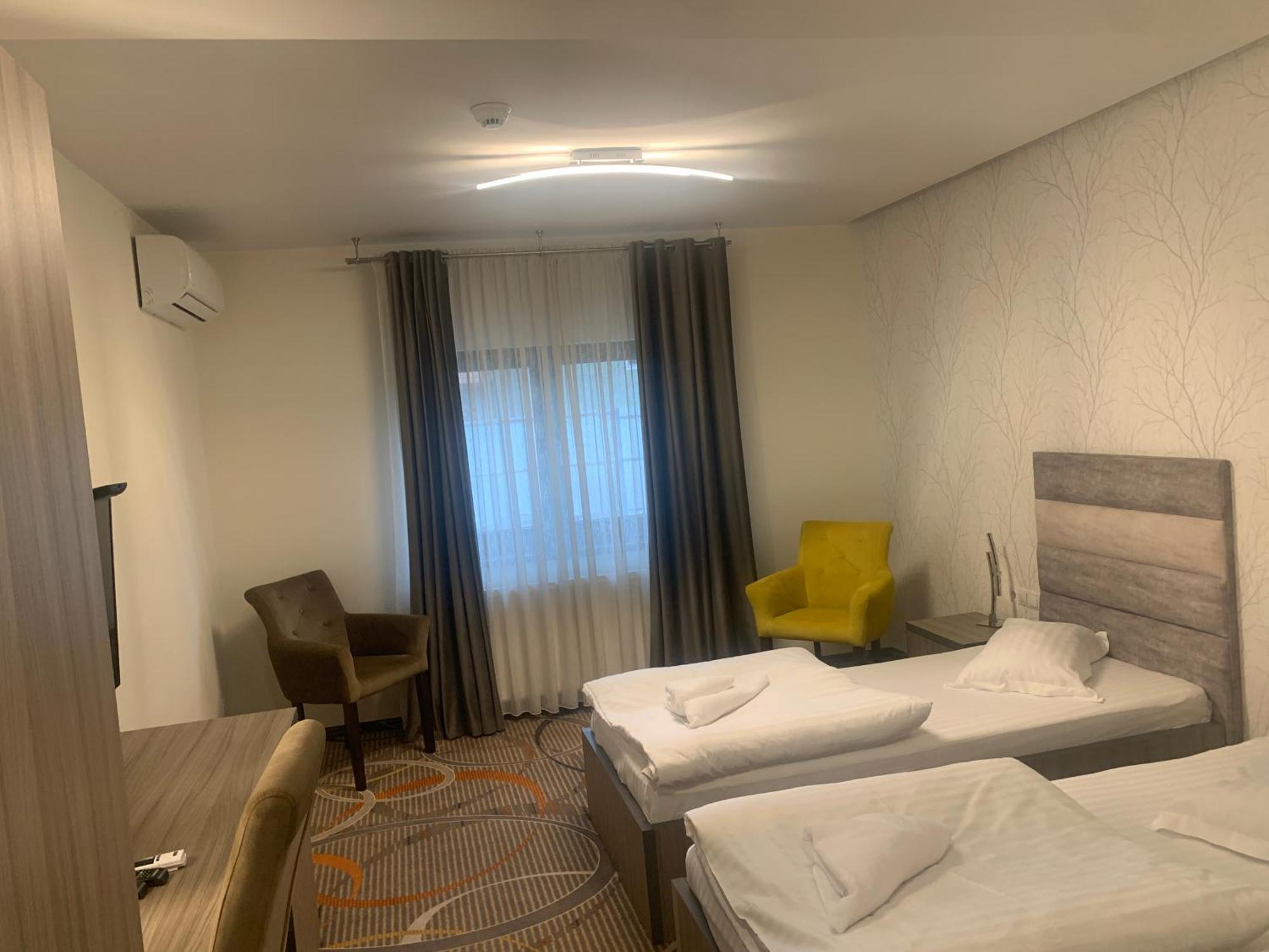 Hotel Stella Di Monte à Sibiu Extérieur photo