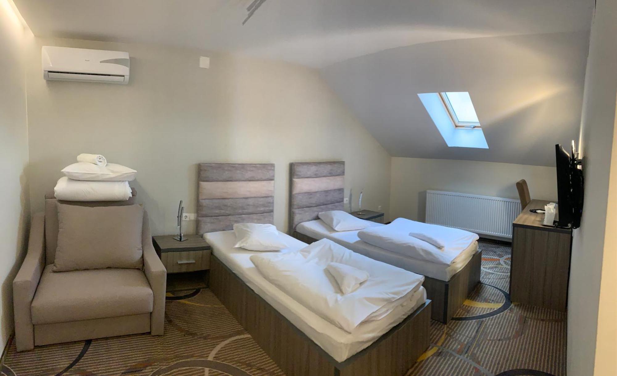 Hotel Stella Di Monte à Sibiu Extérieur photo